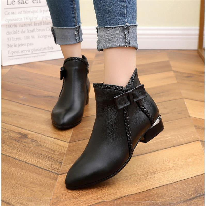Botas de piel de mujer
